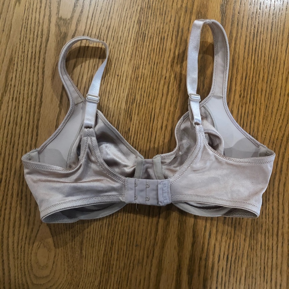 NWOT VANITY FAIR Bra 36D - Picture 4 of 4